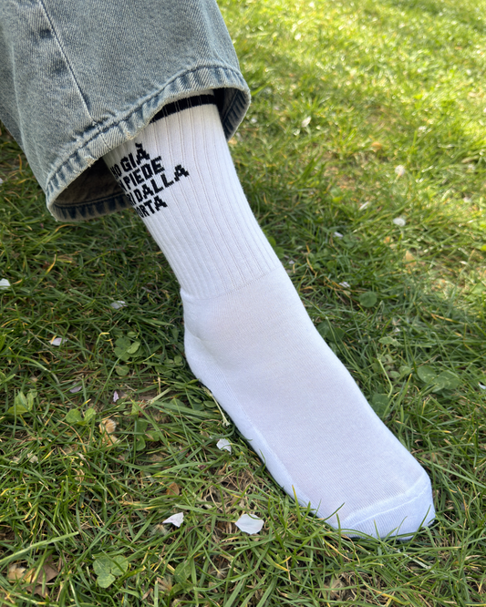 calzini I HO GIÀ UN PIEDE FUORI...