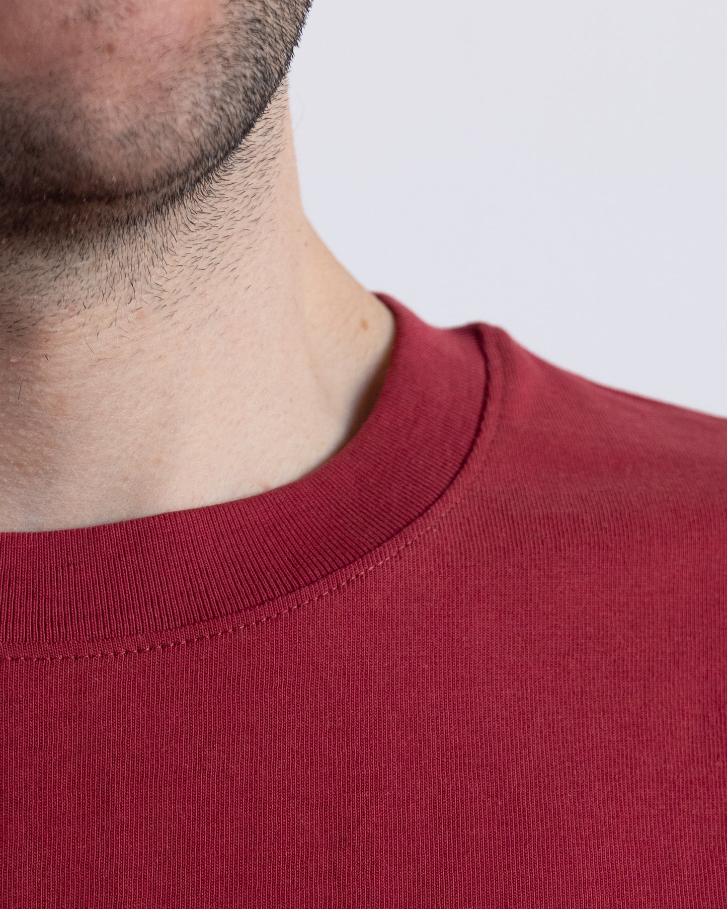 T-Shirt | HIRE ME IF YOU CAN (red & white)