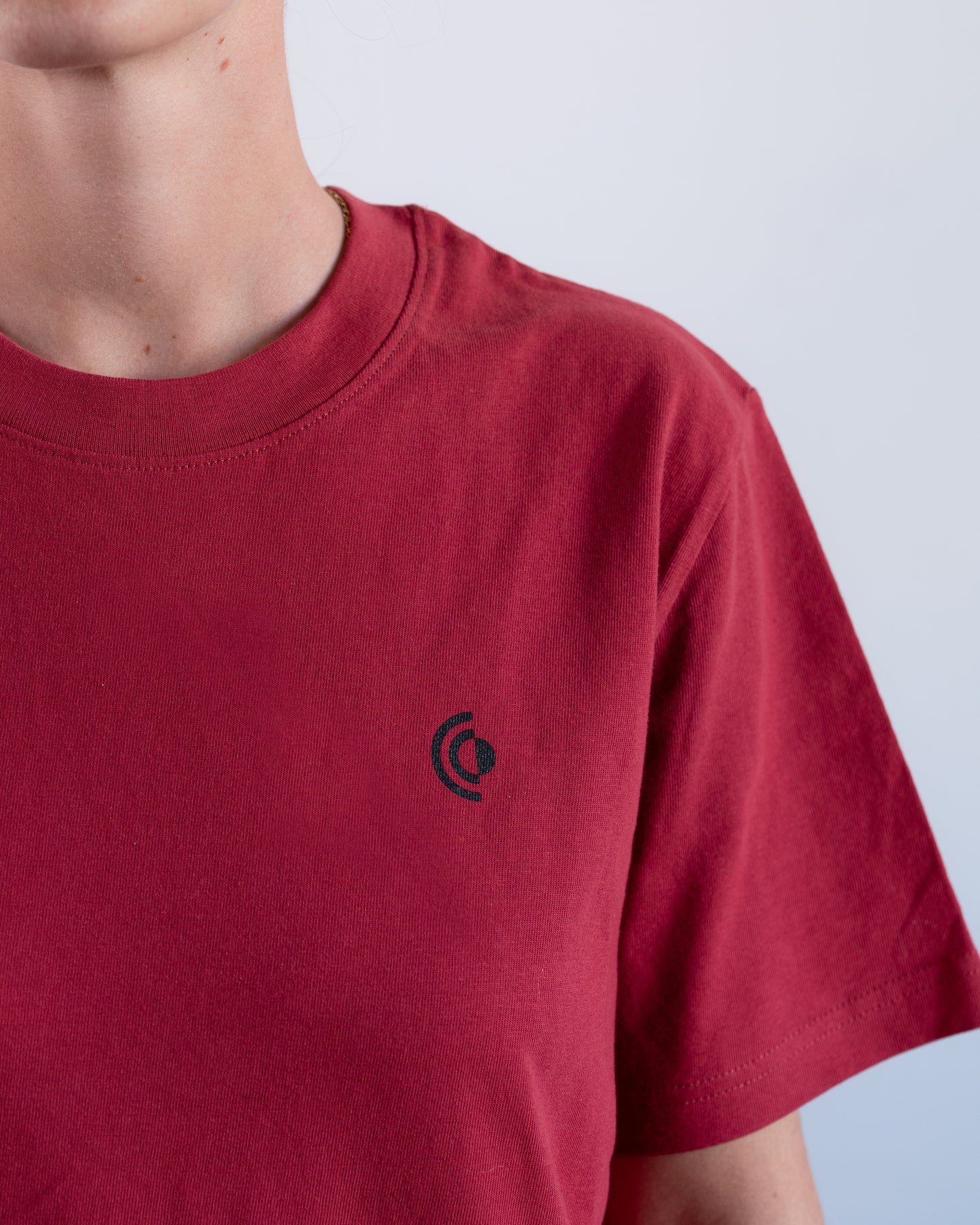 T-Shirt | HIRE ME IF YOU CAN (red & white)